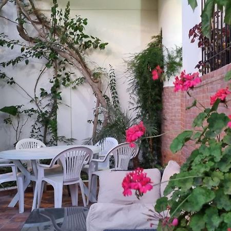 Beautiful Family Villa With Private Swimming Pool 마르틸 외부 사진