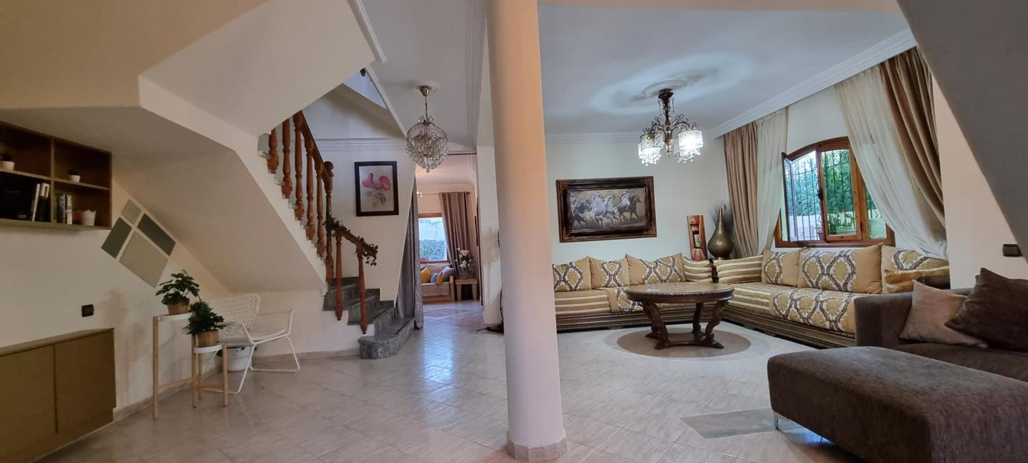 Beautiful Family Villa With Private Swimming Pool 마르틸 외부 사진
